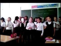 Девочки поют песню Листик листик листопад 00000000